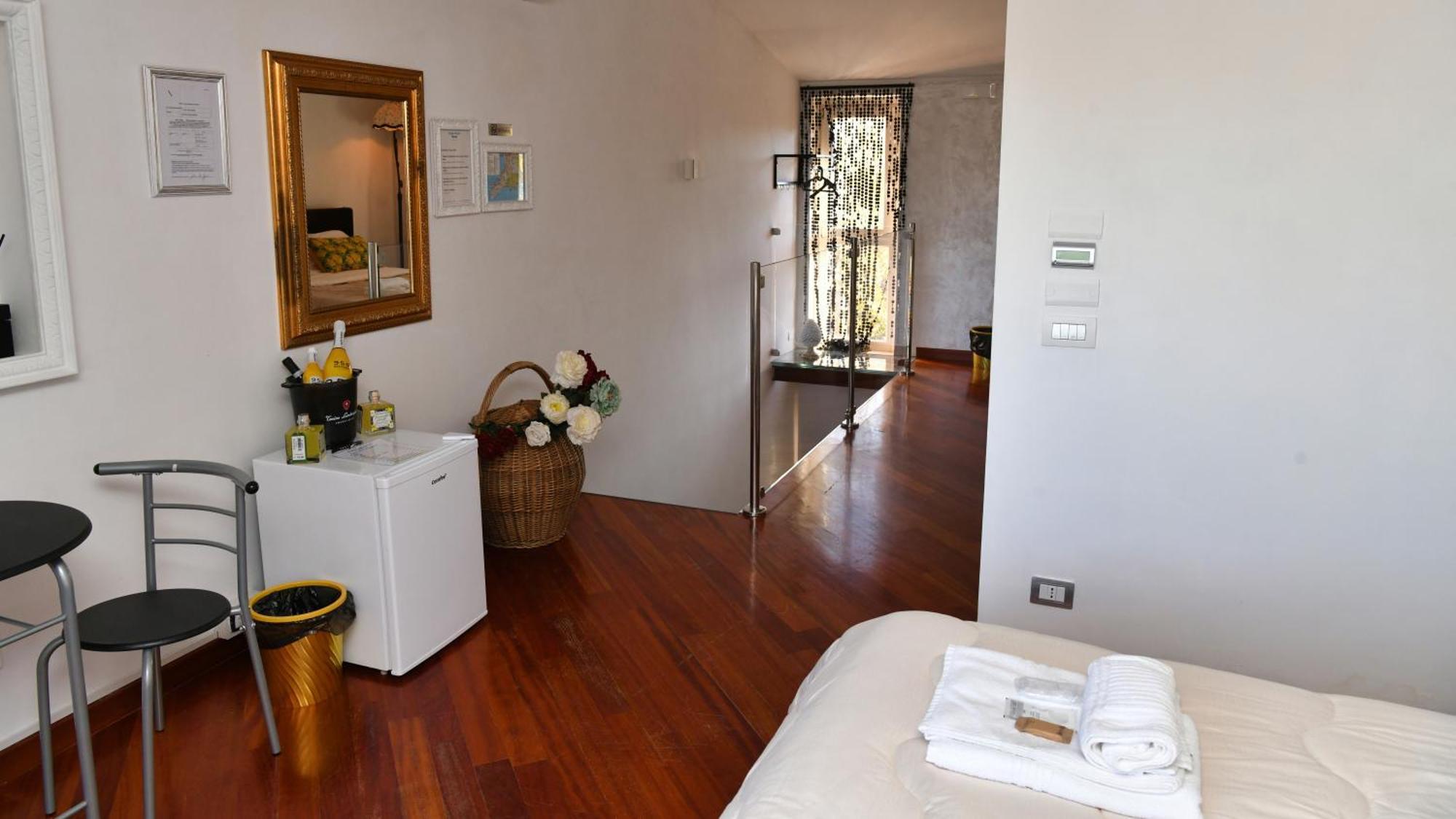 Costa Costa Rooms Sant'Egidio del Monte Albino Exterior photo